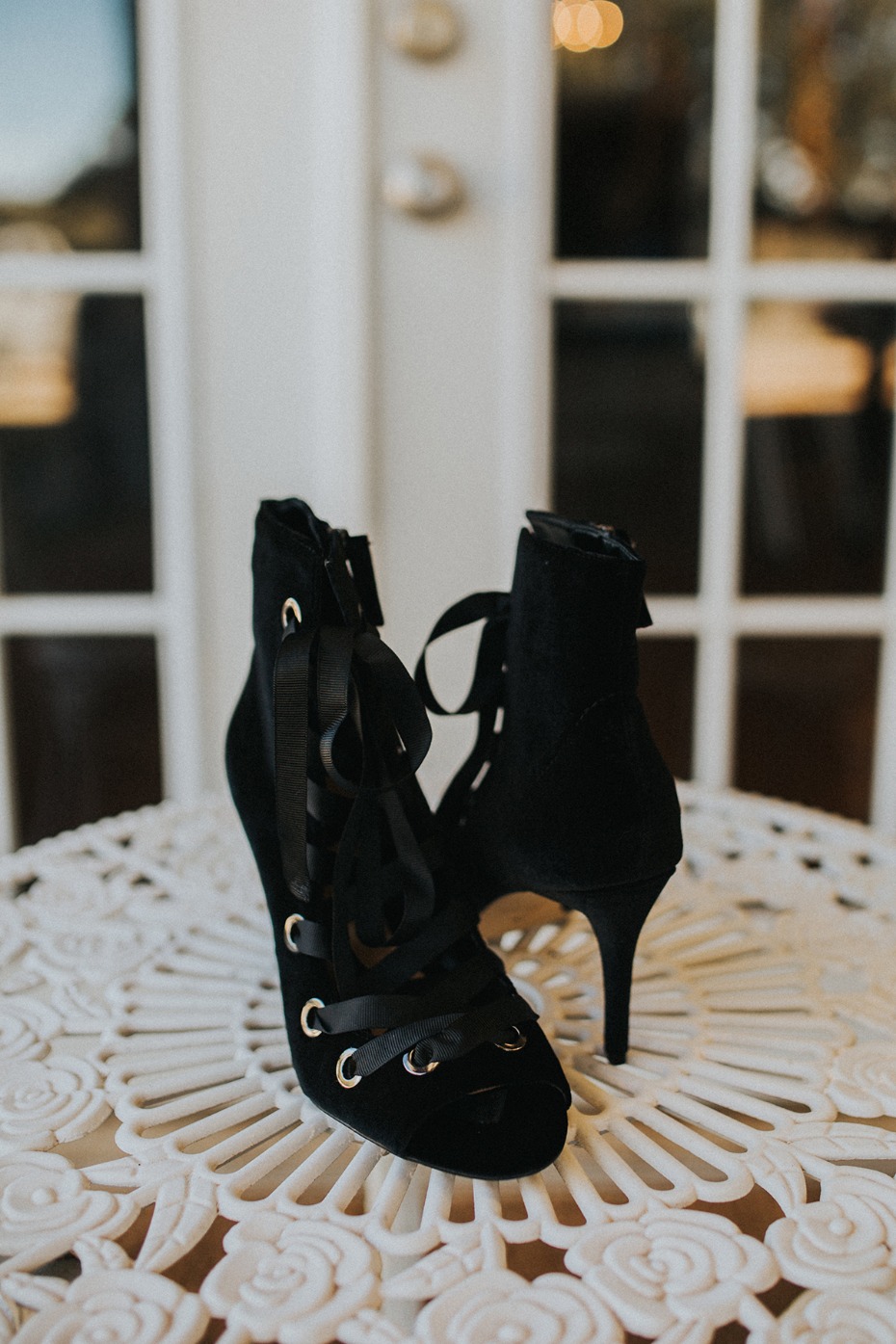 dramatic wedding shoes