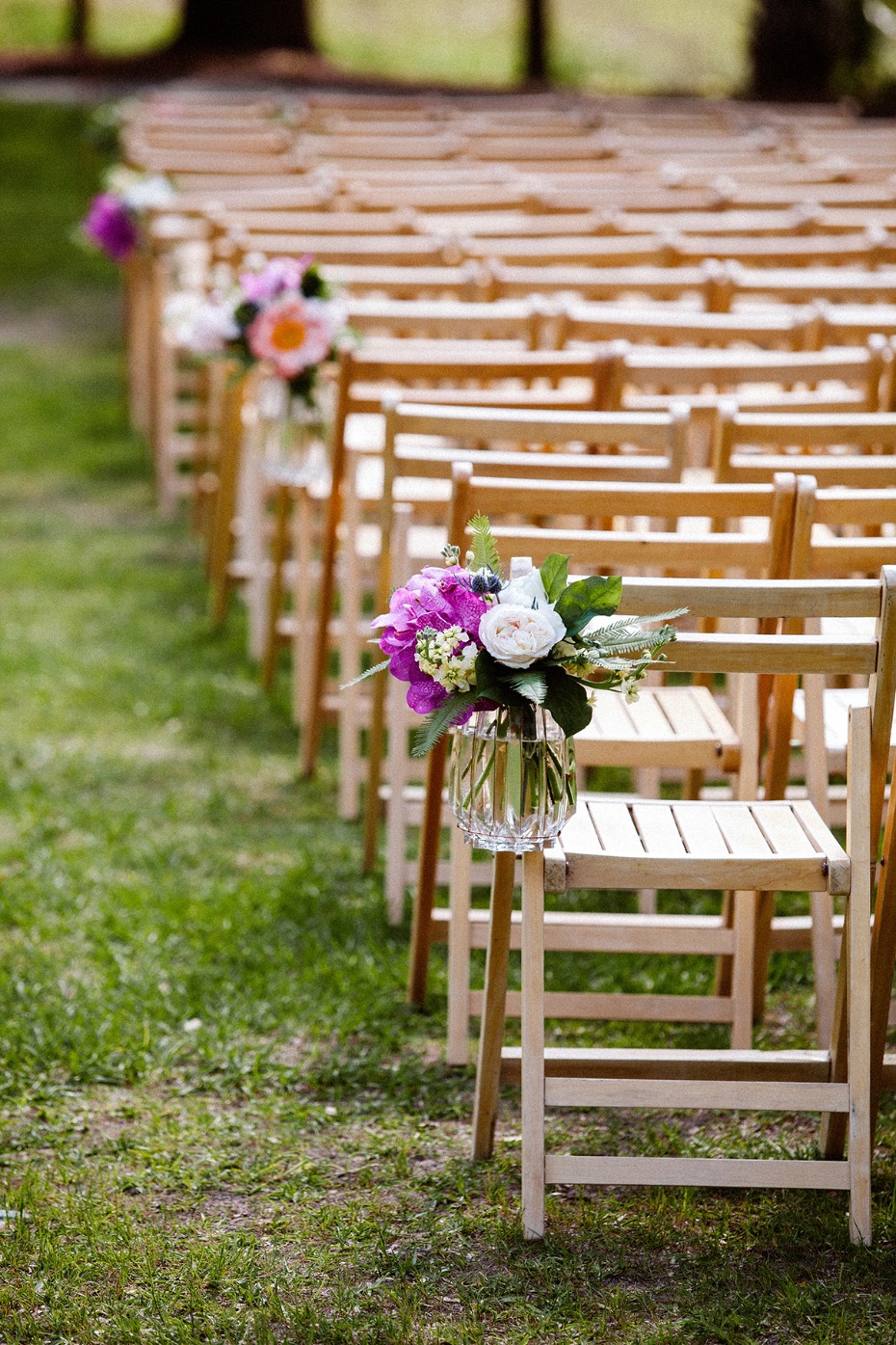 wedding aisle decor for your summer wedding