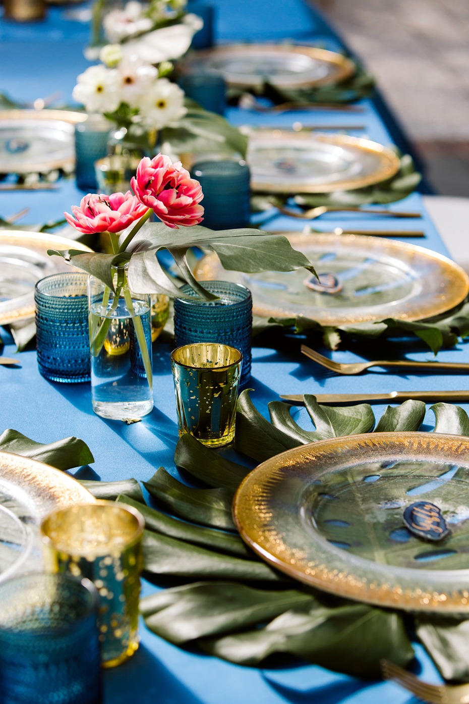 gold and royal blue boho style wedding table decor