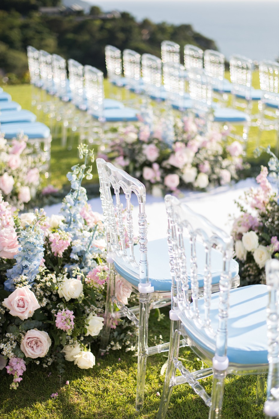 Crystal chairs for ceremony