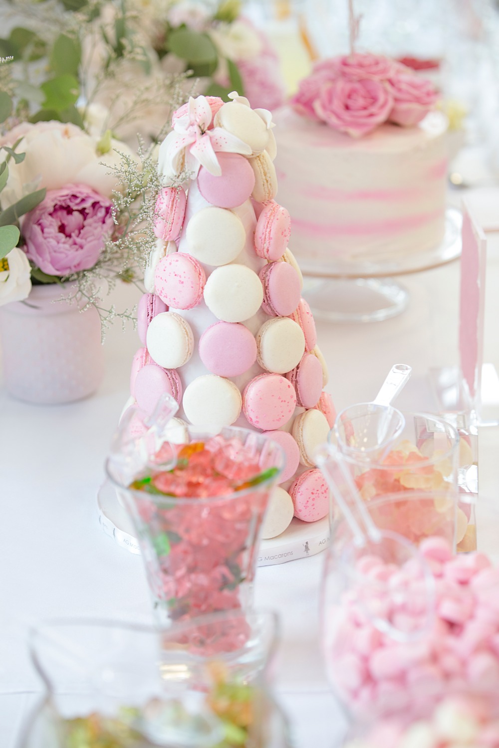 pink-themed-bridal-shower