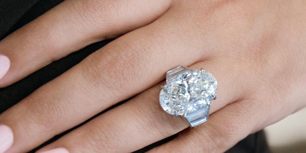 12 Big Rock Engagement Rings We Love RN