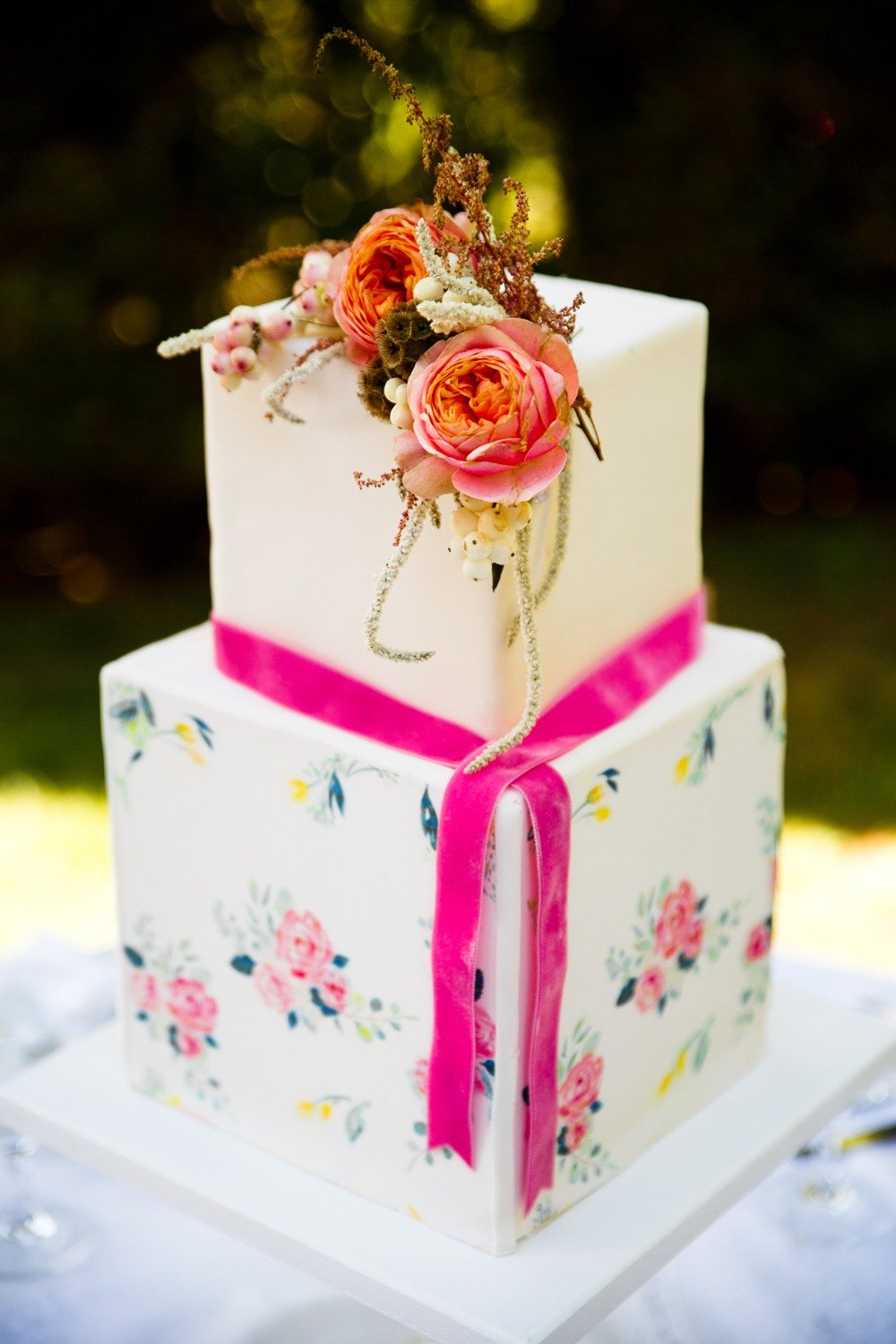 Square wedding cake idea