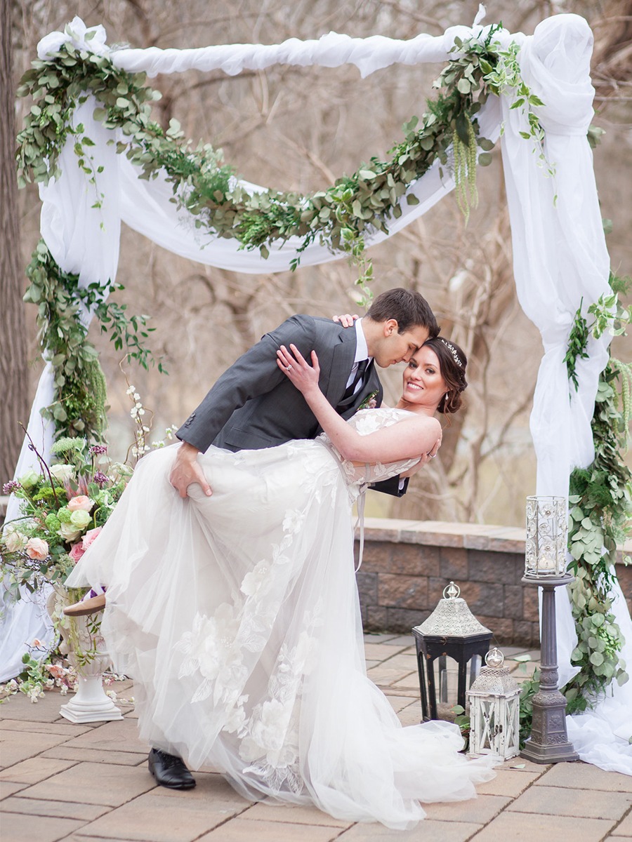 How To Have A Chic Fairytale Castle Style Wedding