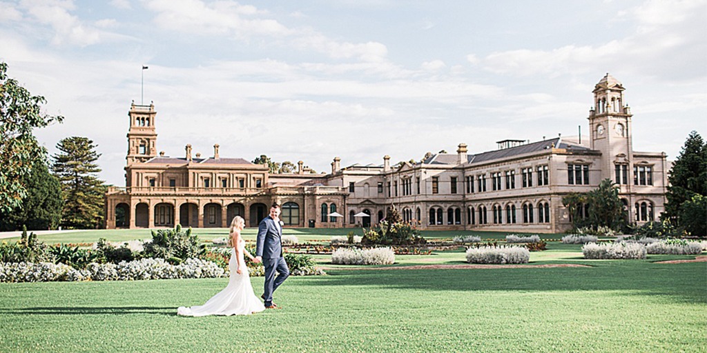 How To Have A Chic Garden Wedding In Australia