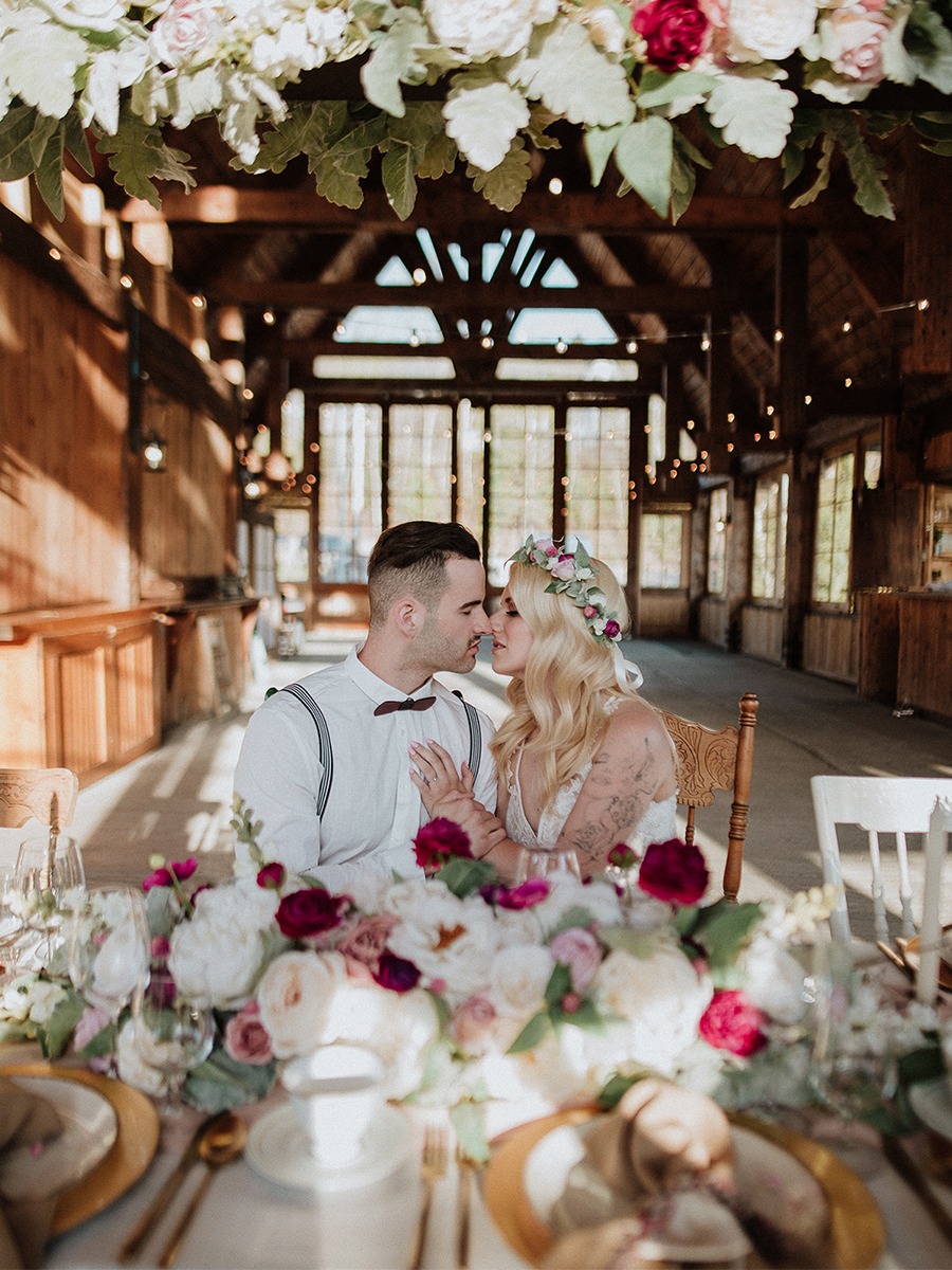 How To Have A Magical Cabin In The Woods Wedding