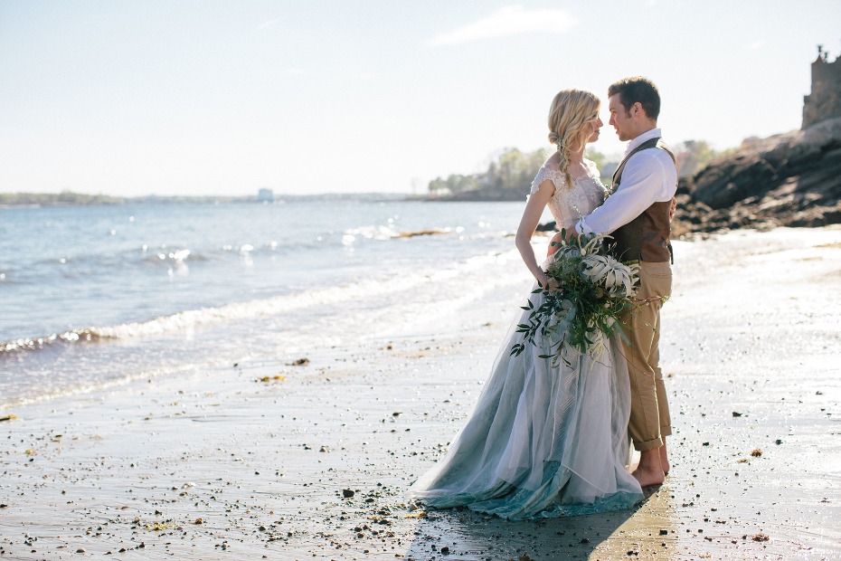 romantic wedding couple on the beach