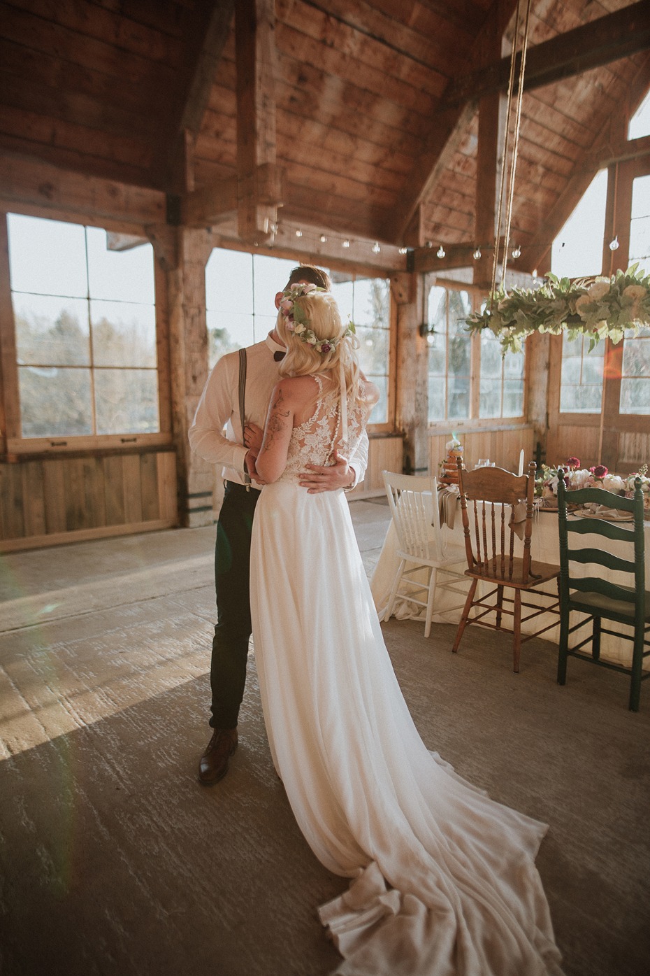 How To Have A Magical Cabin In The Woods Wedding