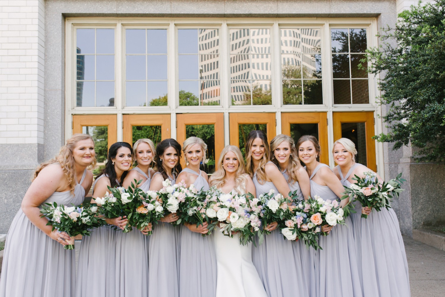 lavender-white-and-gold-wedding-in-a
