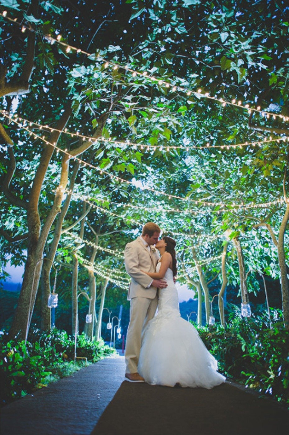 twinkle lights for your wedding night
