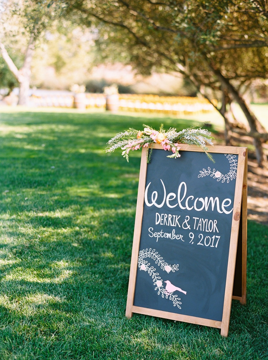 Outdoor wedding welcome sign for Derrick and Taylor
