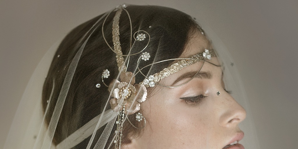These Wedding Headpieces Were Inspired By Vintage Photos