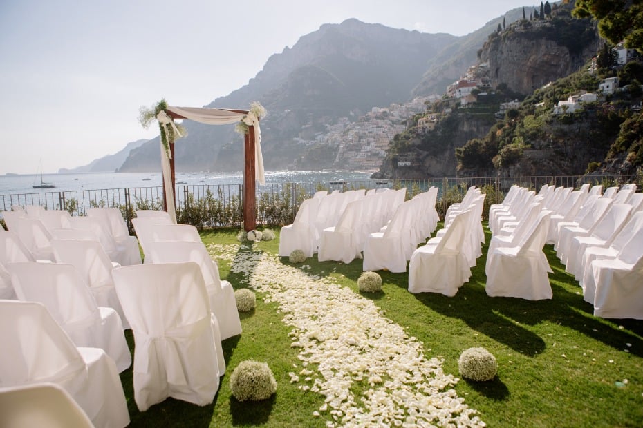 Seaside wedding in Italy