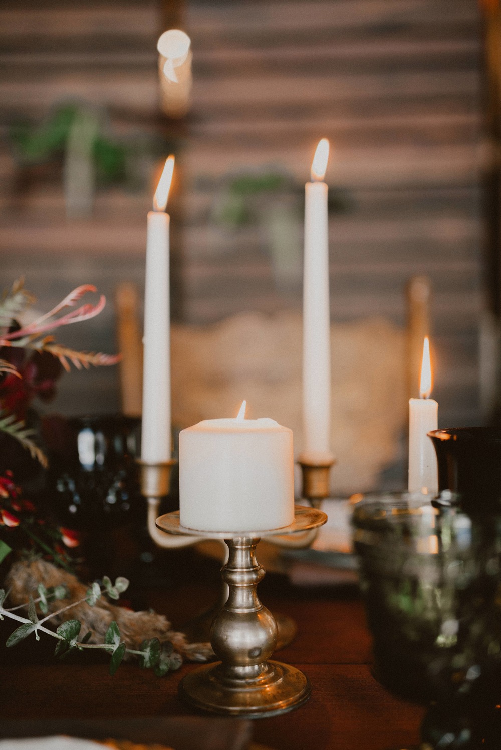 candle lit wedding table