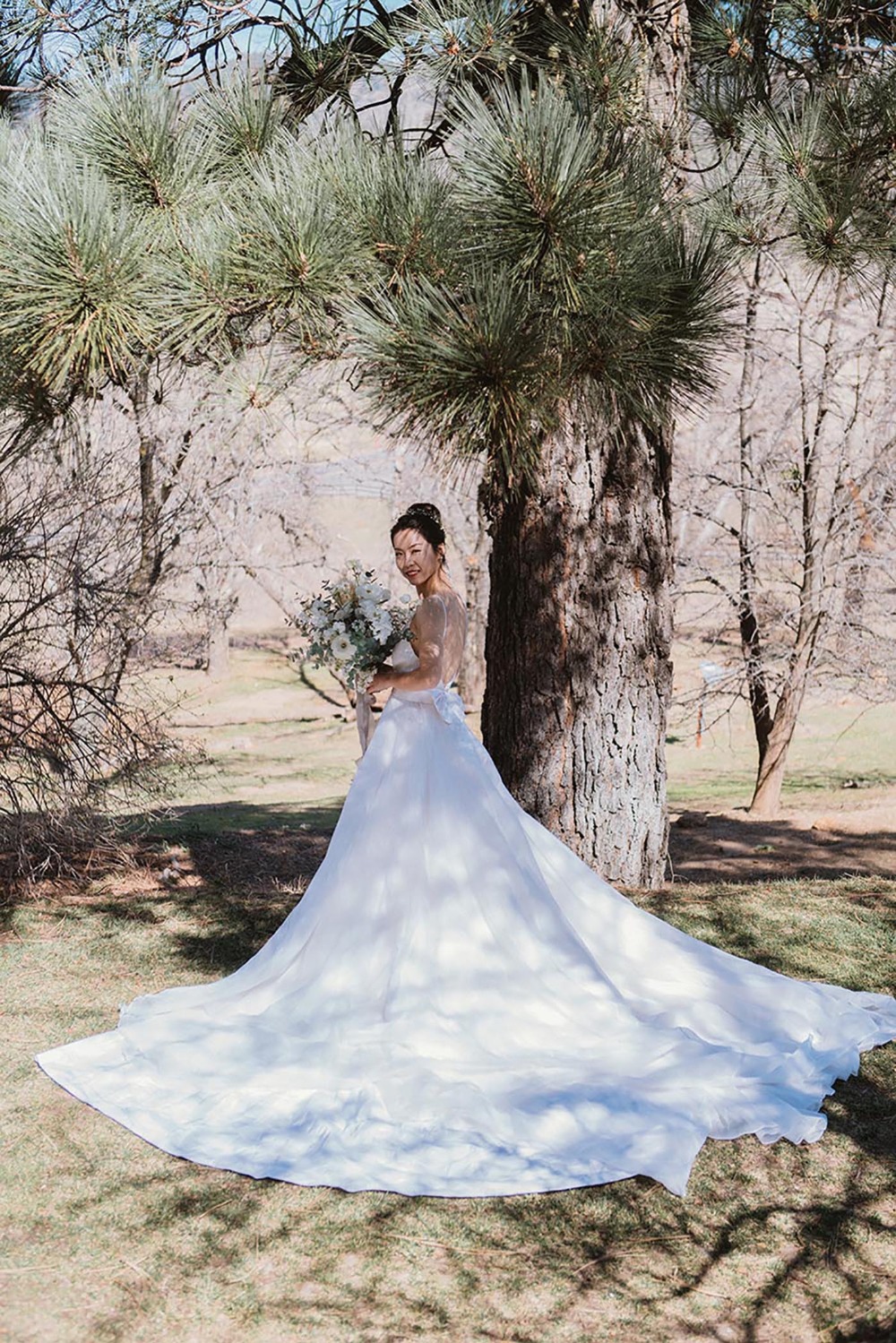 classicromanticweddingdaywithanadorabletwist16