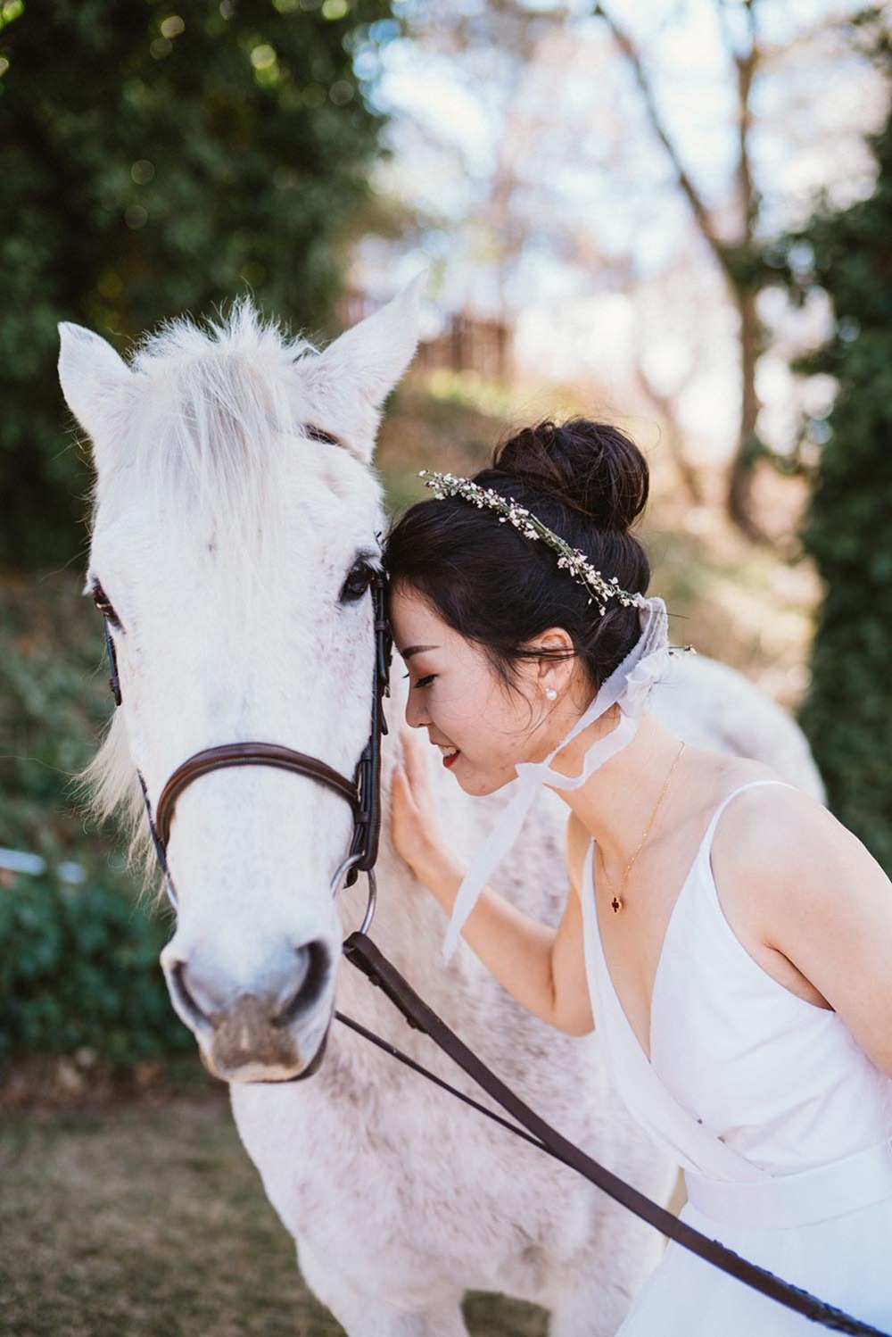 classicromanticweddingdaywithanadorabletwist19