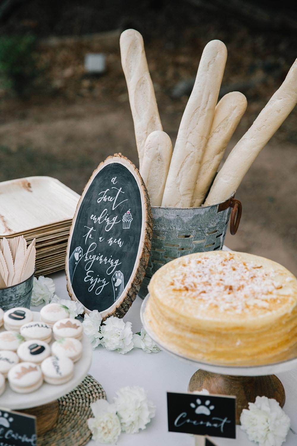 classicromanticweddingdaywithanadorabletwist90