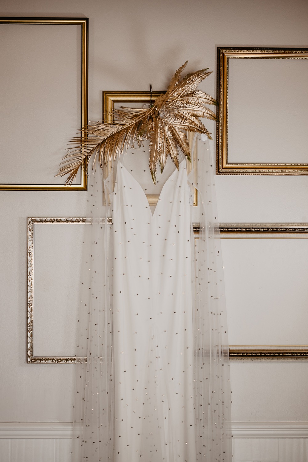 how-to-add-glamorous-gilded-starlight