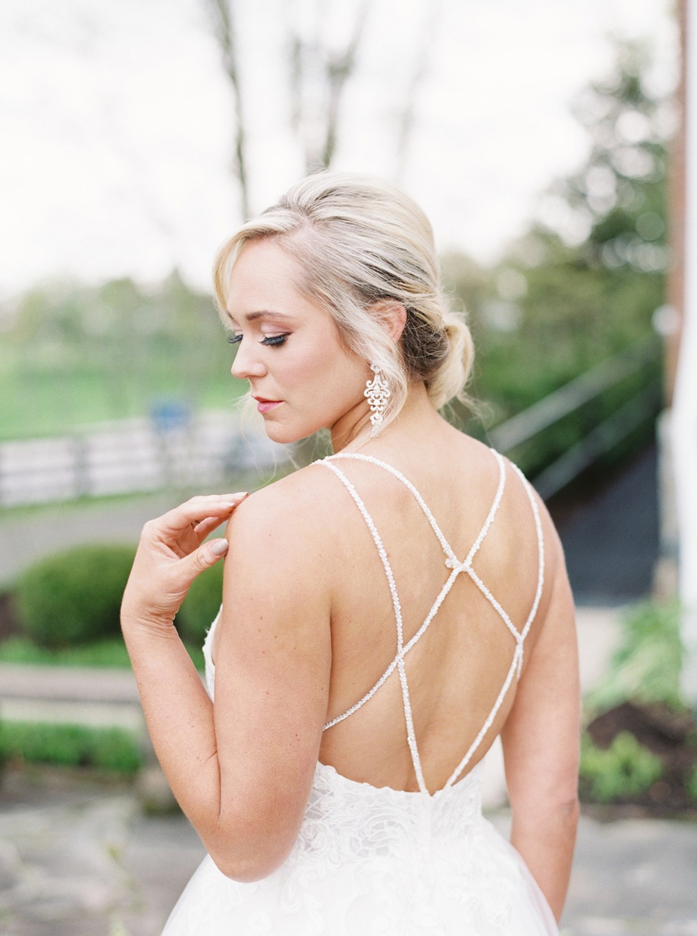 how-to-have-a-springtime-wedding-at-a