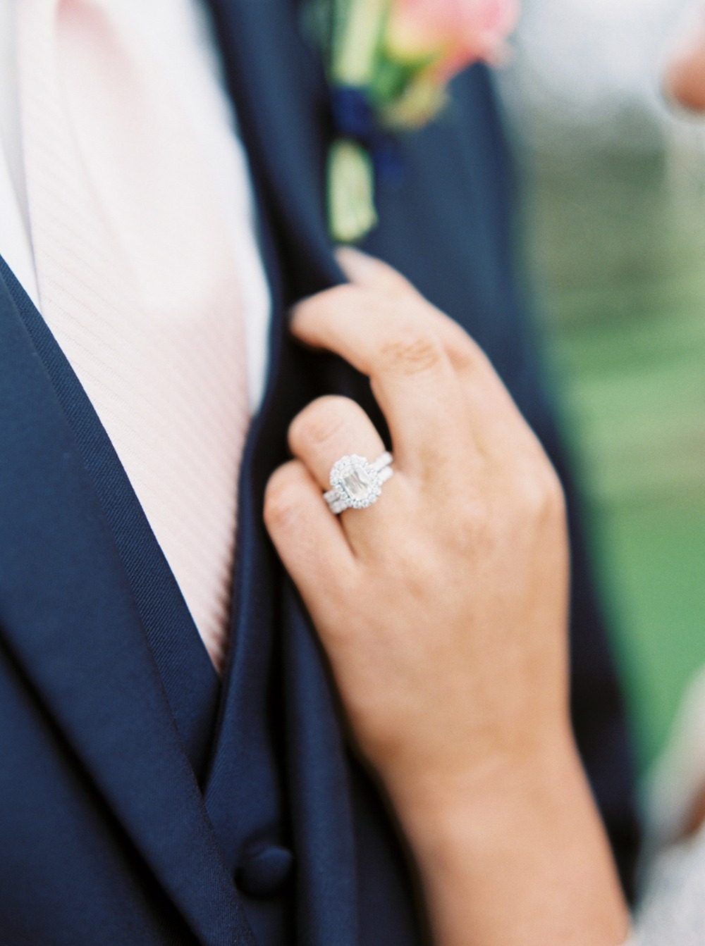 how-to-have-a-springtime-wedding-at-a