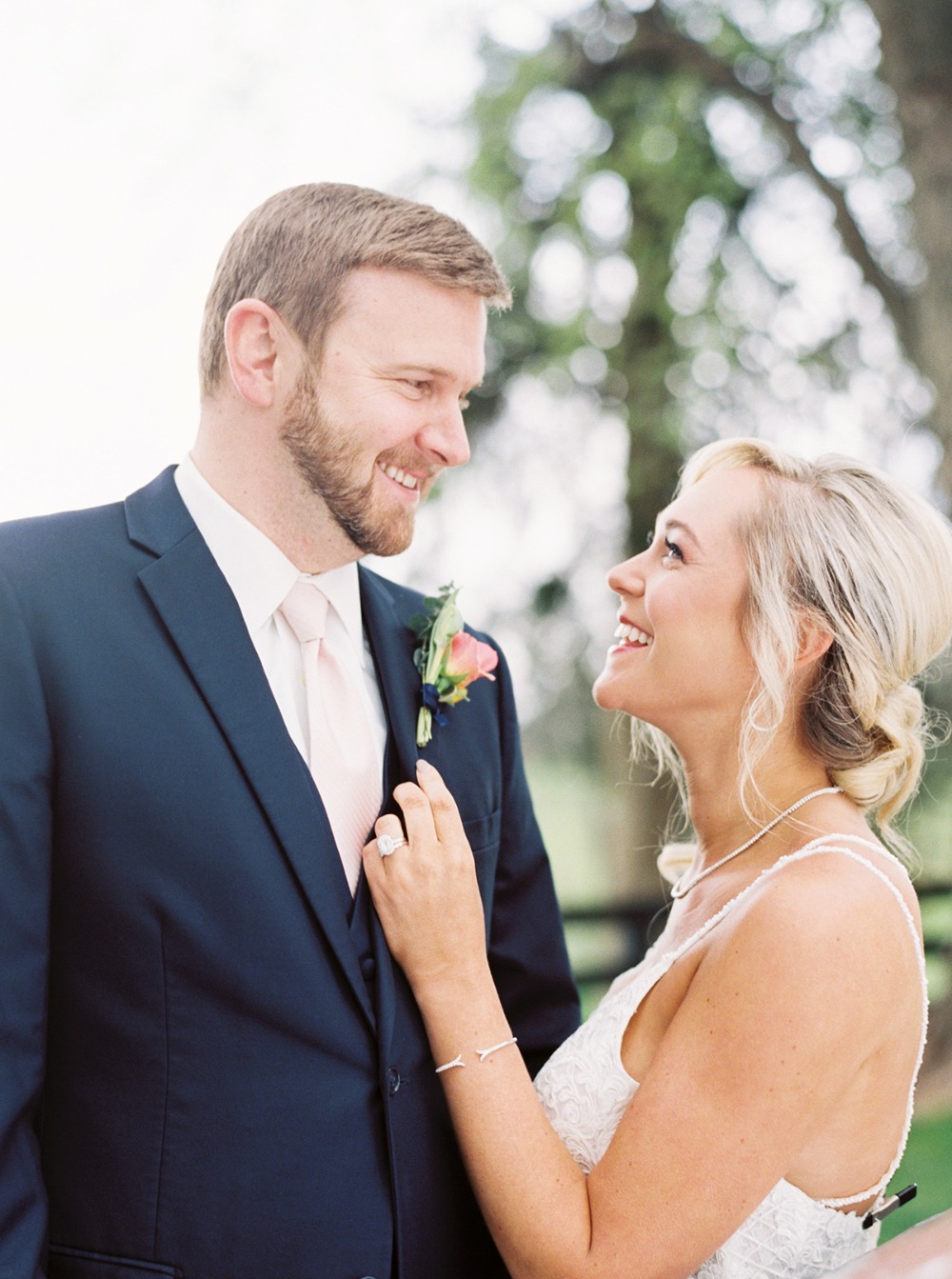 how-to-have-a-springtime-wedding-at-a