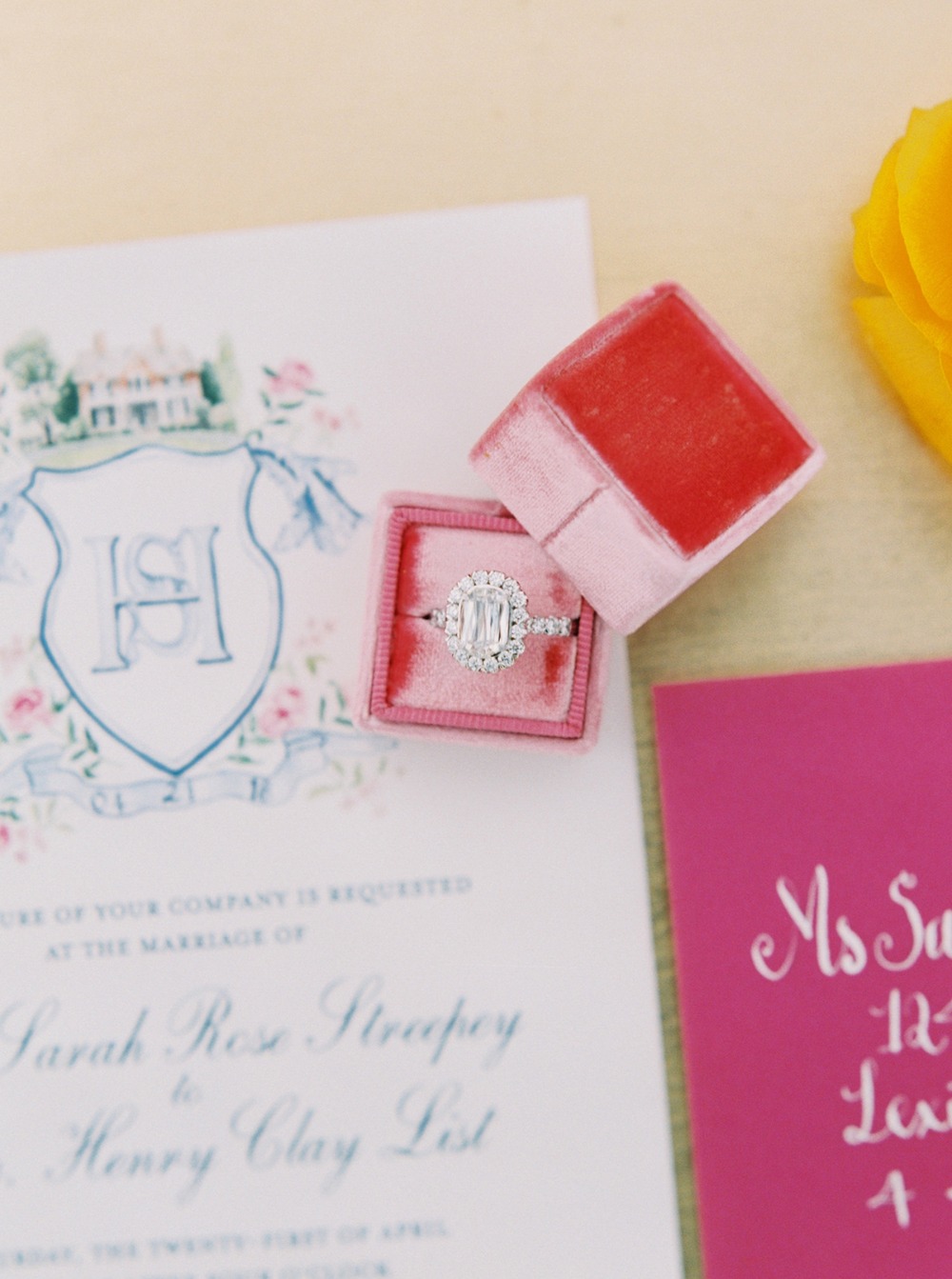 how-to-have-a-springtime-wedding-at-a