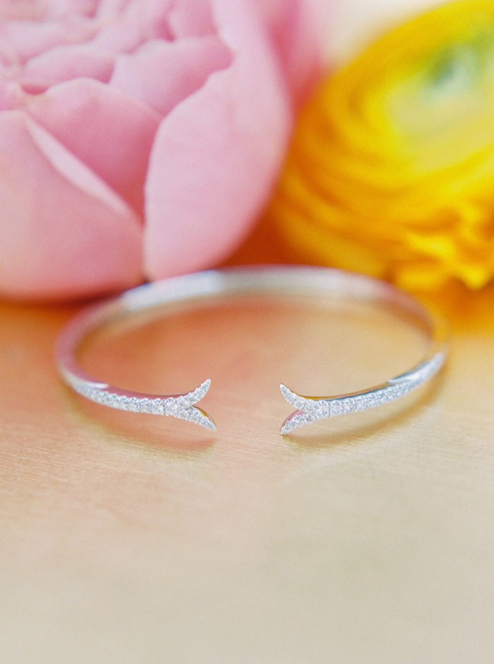 how-to-have-a-springtime-wedding-at-a