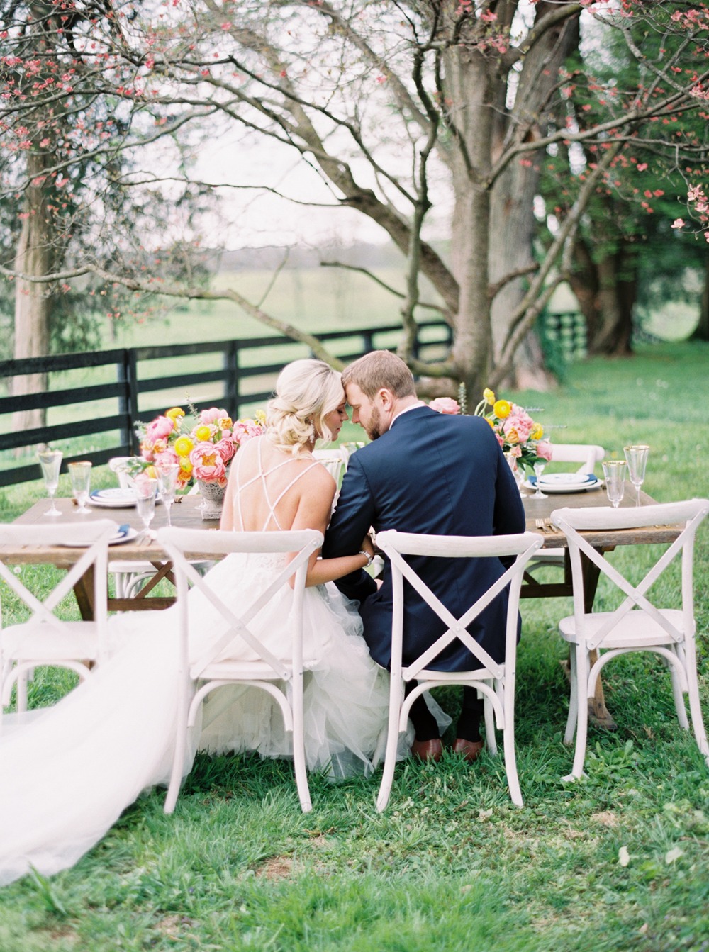 how-to-have-a-springtime-wedding-at-a