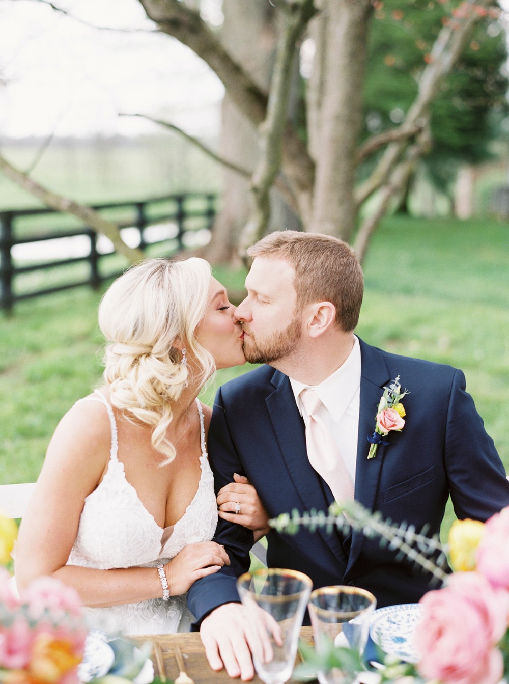 how-to-have-a-springtime-wedding-at-a