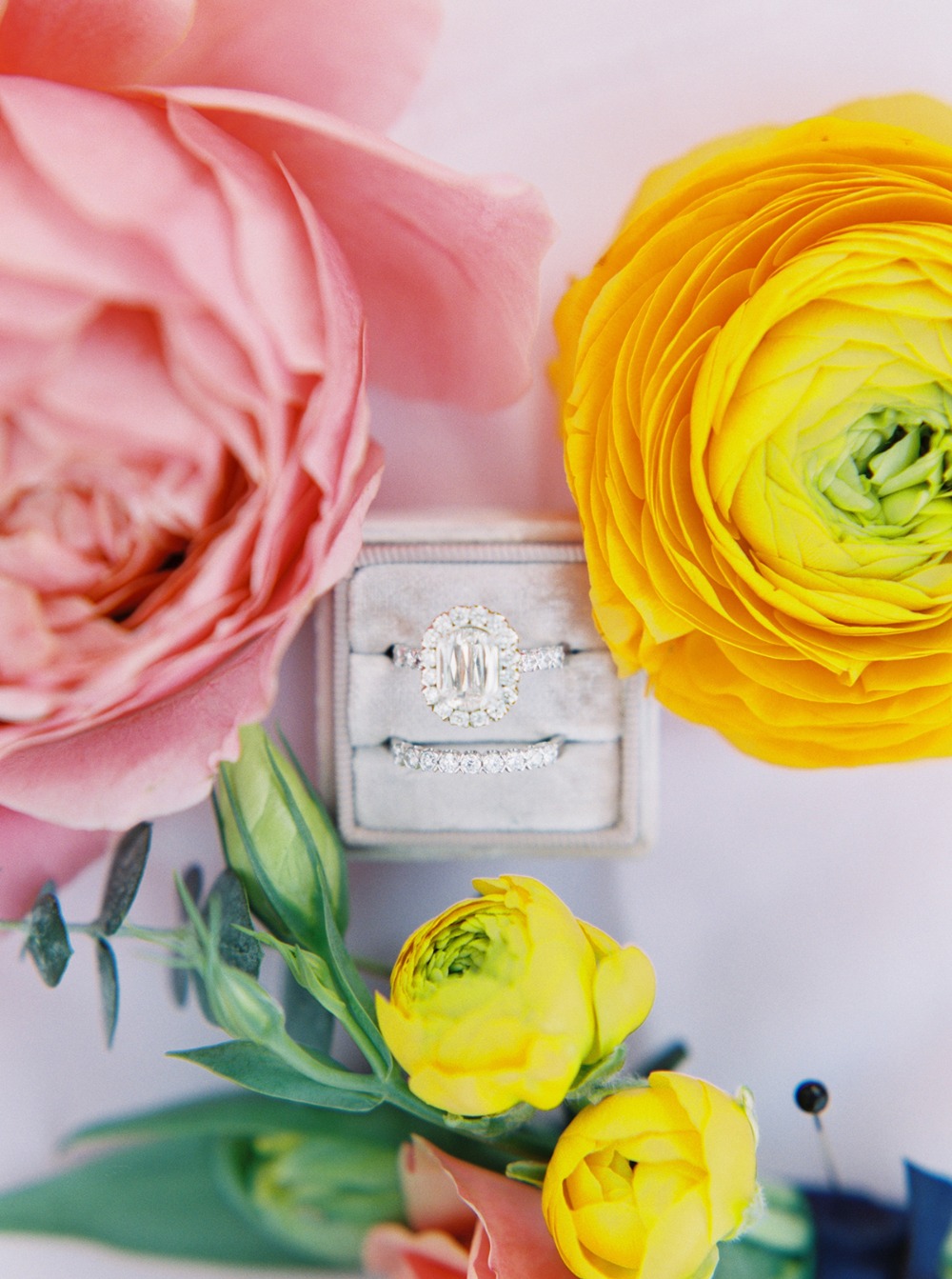 how-to-have-a-springtime-wedding-at-a