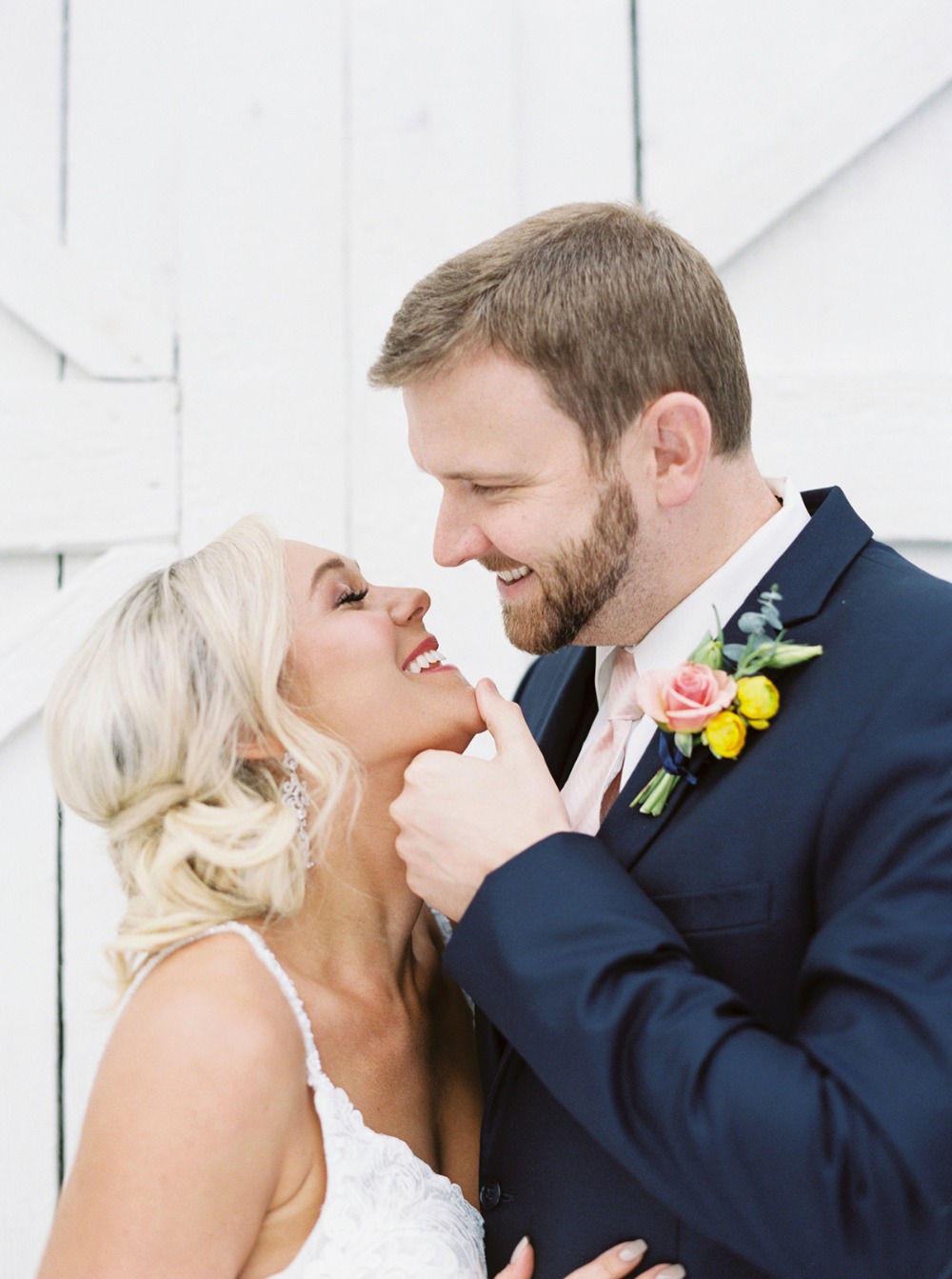 how-to-have-a-springtime-wedding-at-a