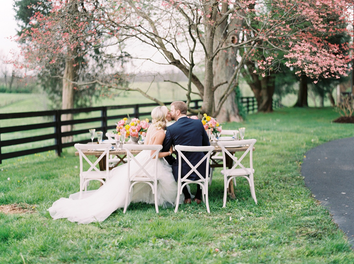 how-to-have-a-springtime-wedding-at-a