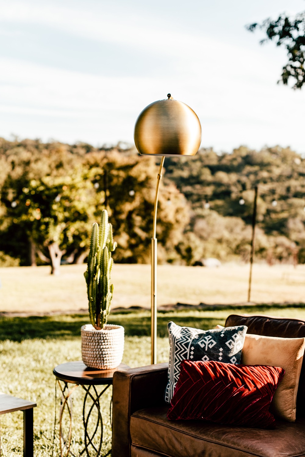 how-to-modernize-your-boho-summer