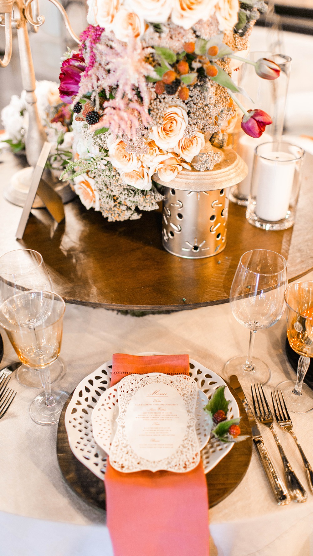 romantic fall inspired wedding table decor
