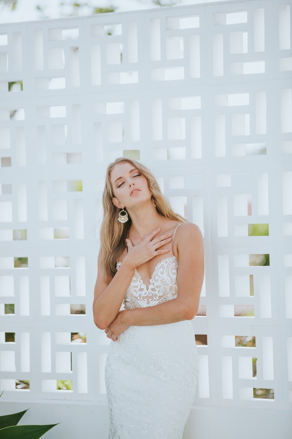 lunawillowbridal45