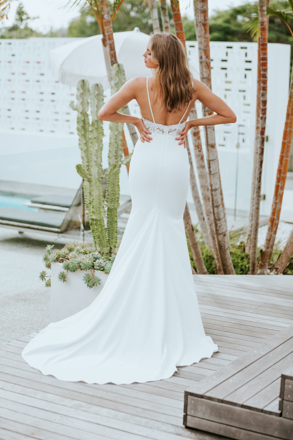 lunawillowbridal55