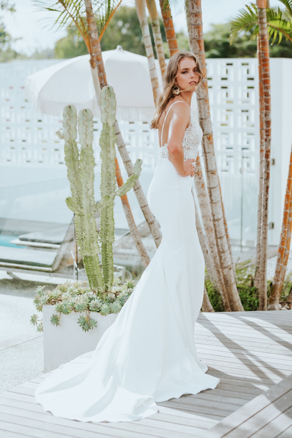 lunawillowbridal57