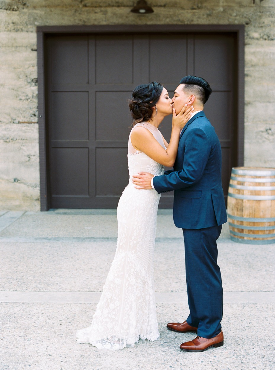 First look kiss