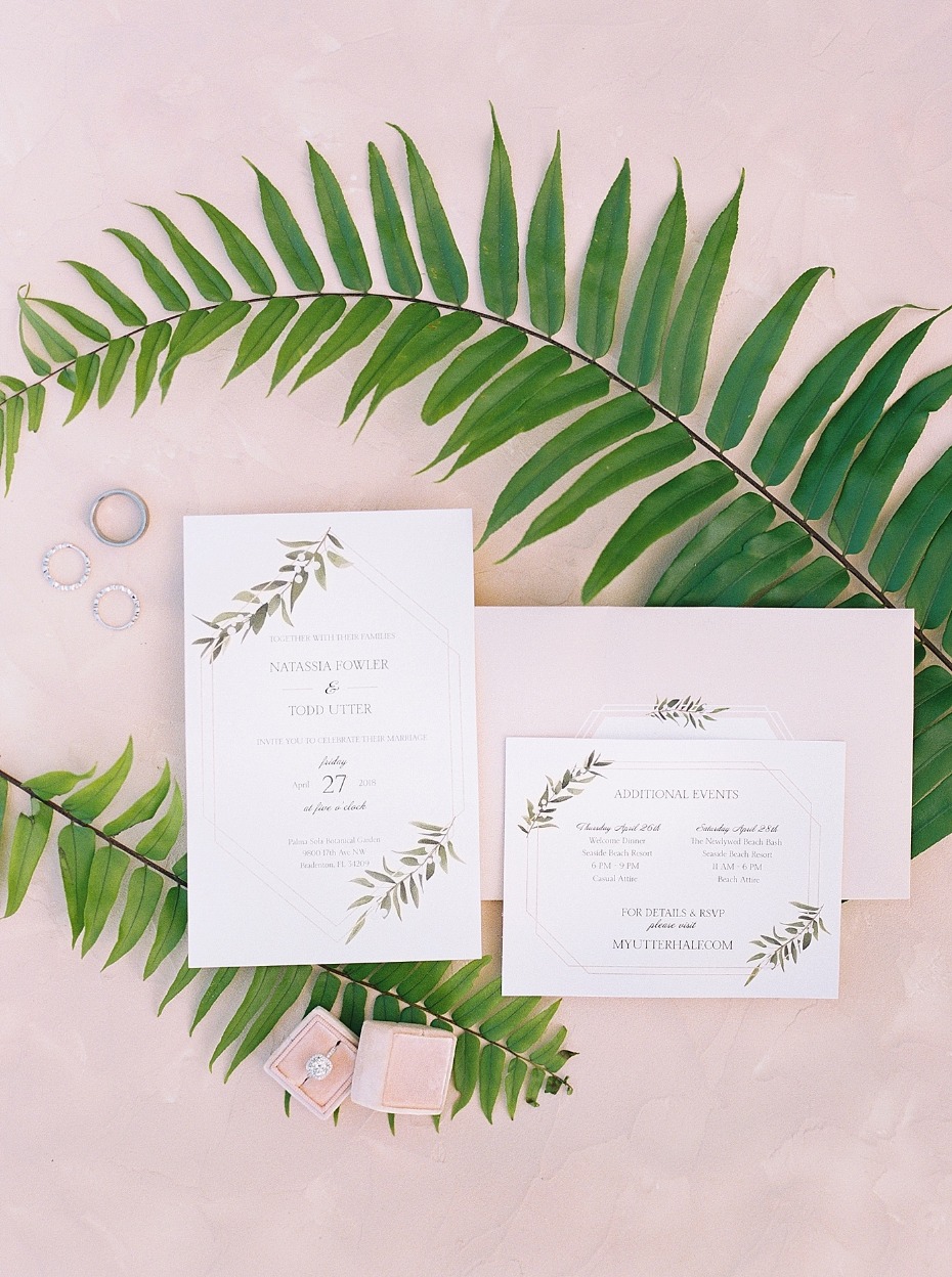 elegant tropical themed wedding invitations