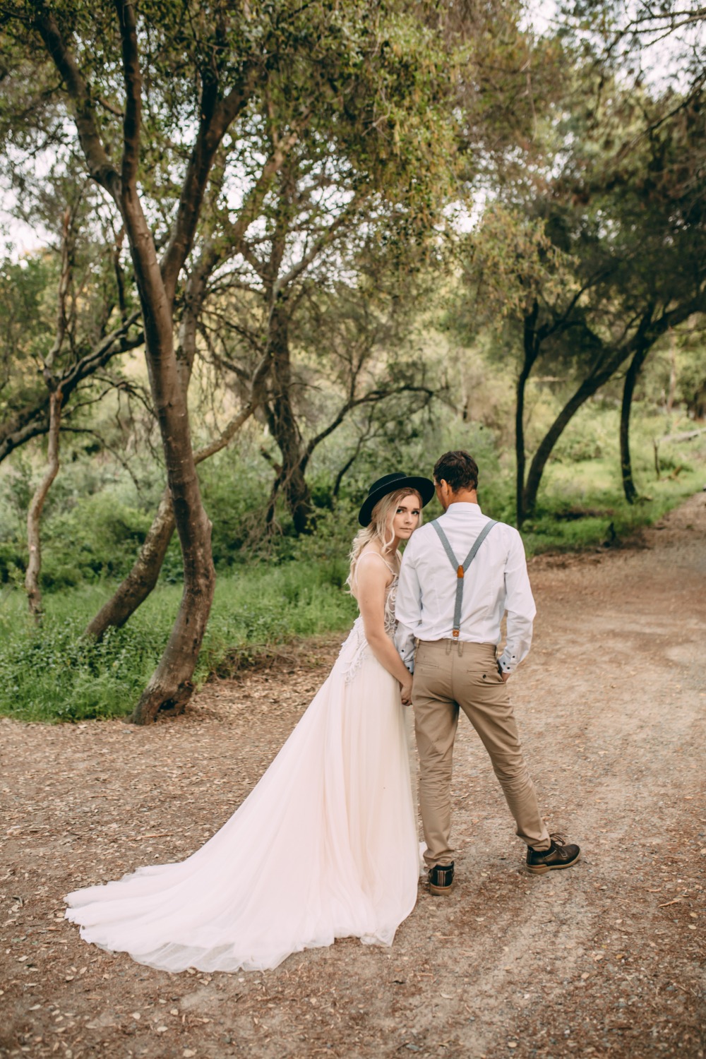 this-boho-style-elopement-shoot-at