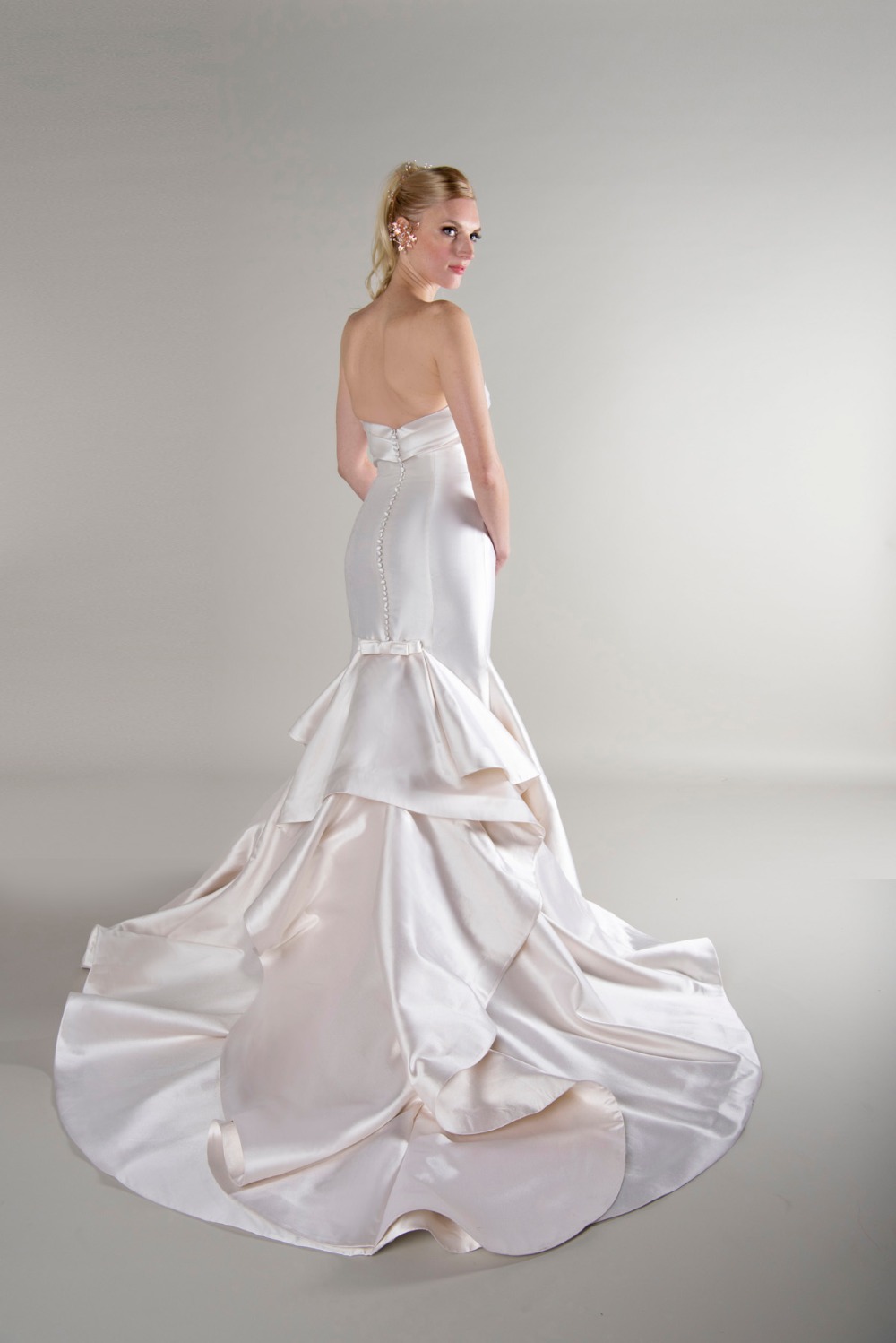 1-isabel-b_yumi-katsura-couture-2019-fall-bridal12