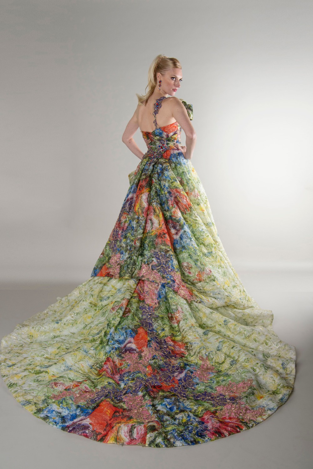 20-impression-yumi-katsura-couture-2019-fall-brida