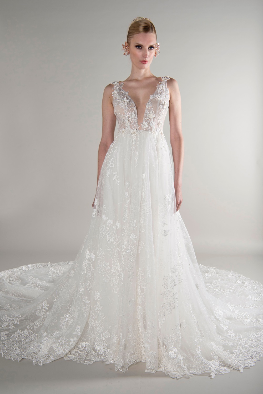 3-indigo-yumi-katsura-couture-2019-fall-bridal579