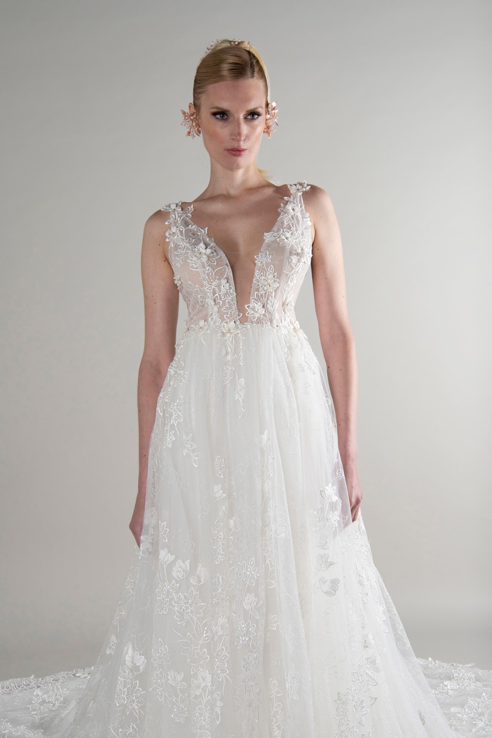 3-indigo-yumi-katsura-couture-2019-fall-bridal600