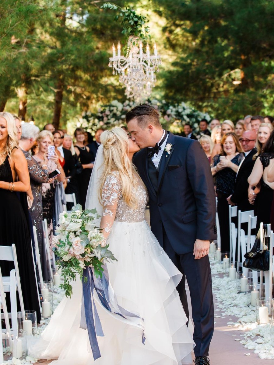 6 Things We Loved About Sabrina Bryan’s Las Vegas Wedding