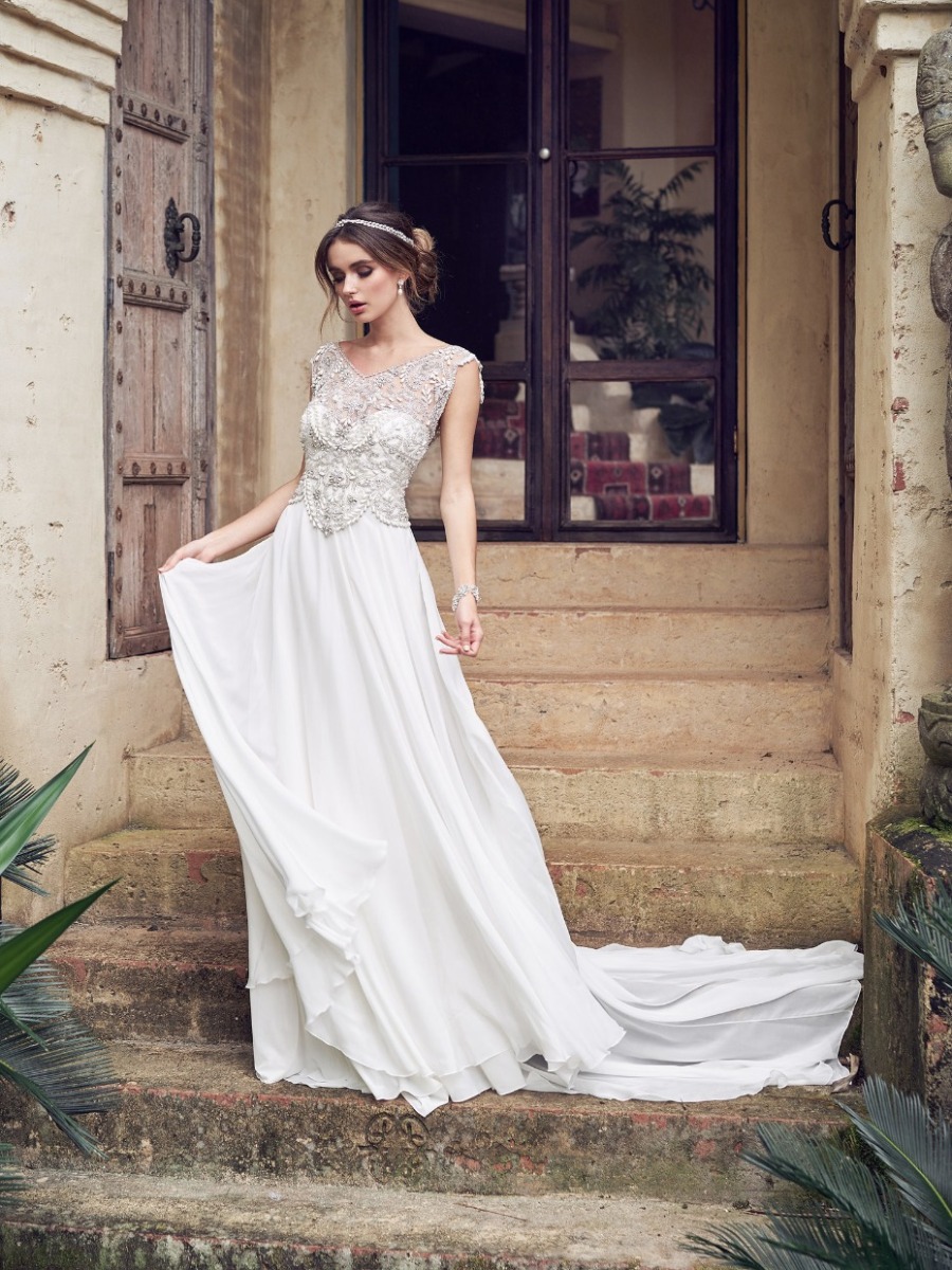 7 Tips for Finding a Wedding Dress That Makes You Say Yass!