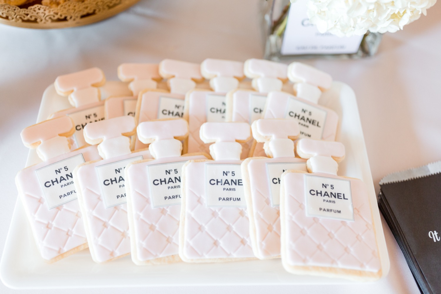 cute Chanel shaped cookies