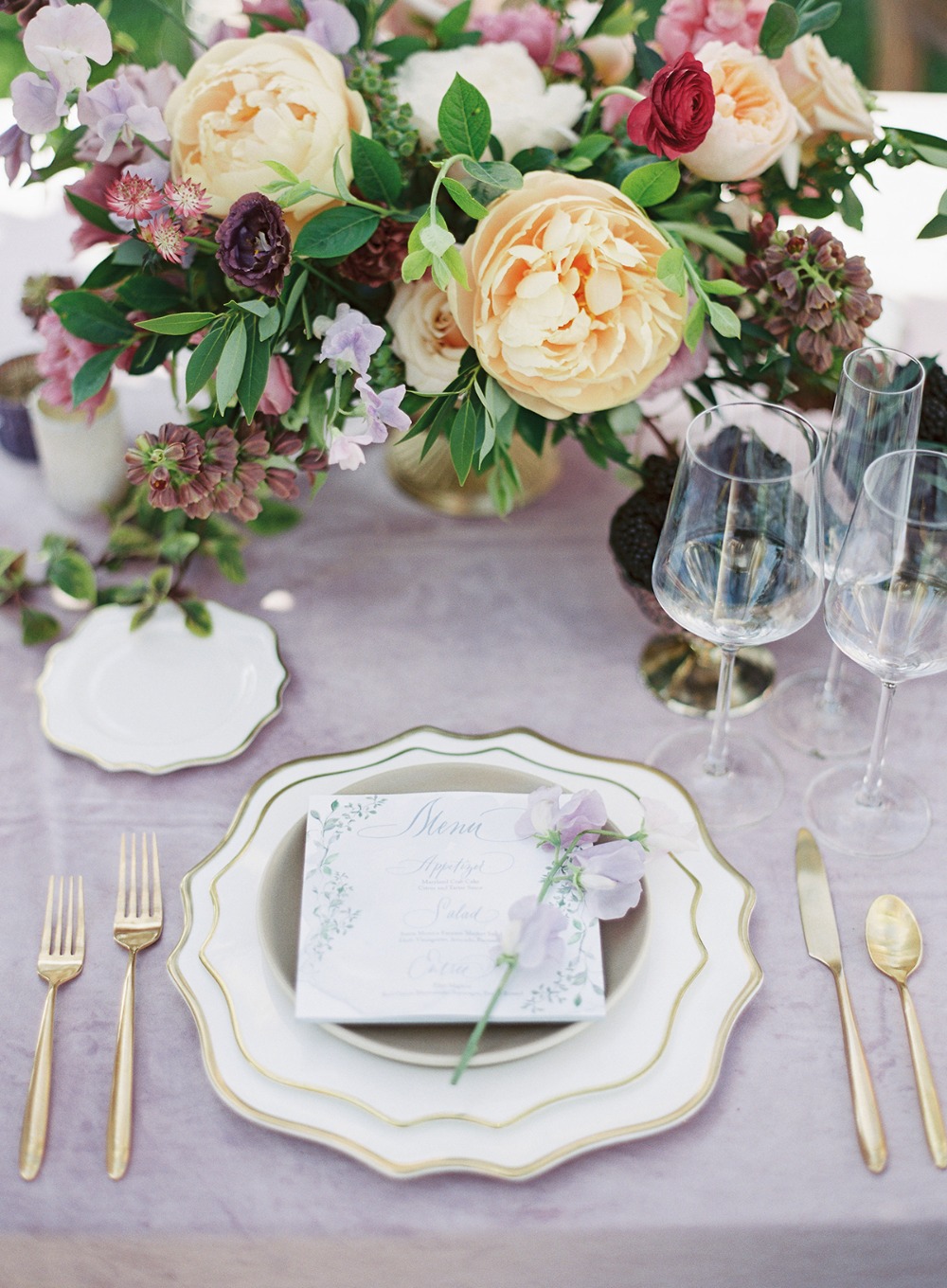 gold glamorous garden party wedding table