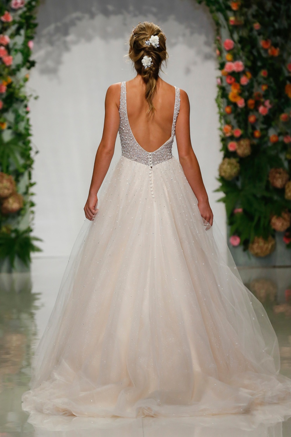 madeline-gardner-spring-2019-collection-secret-gar