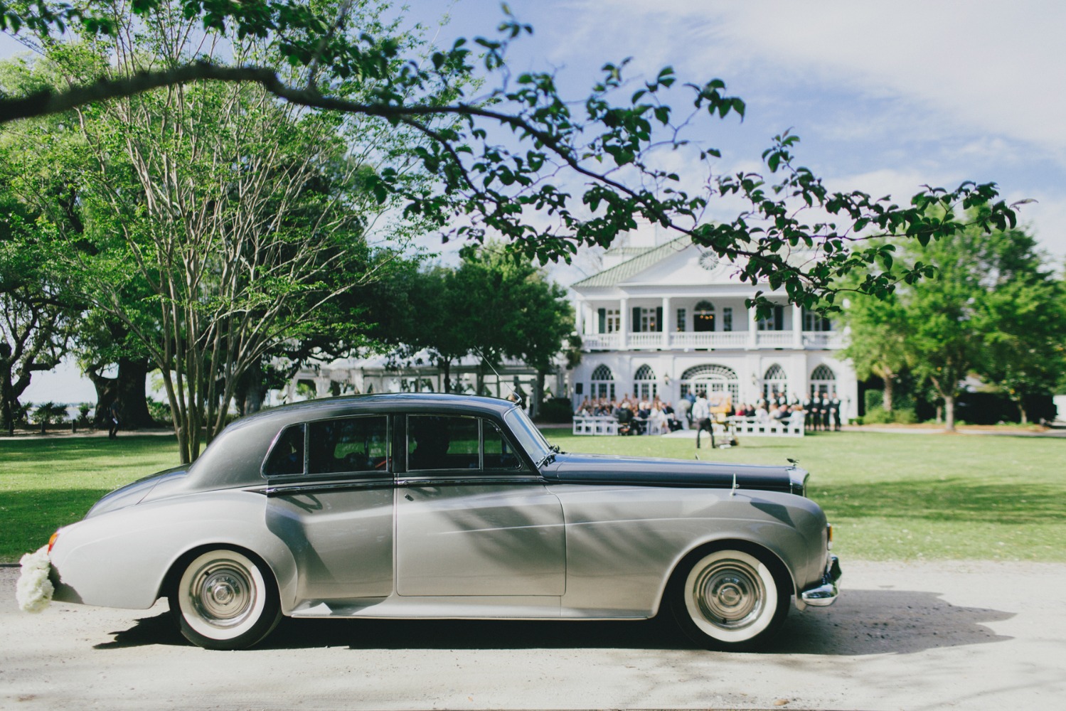vintage Bentley wedding ride